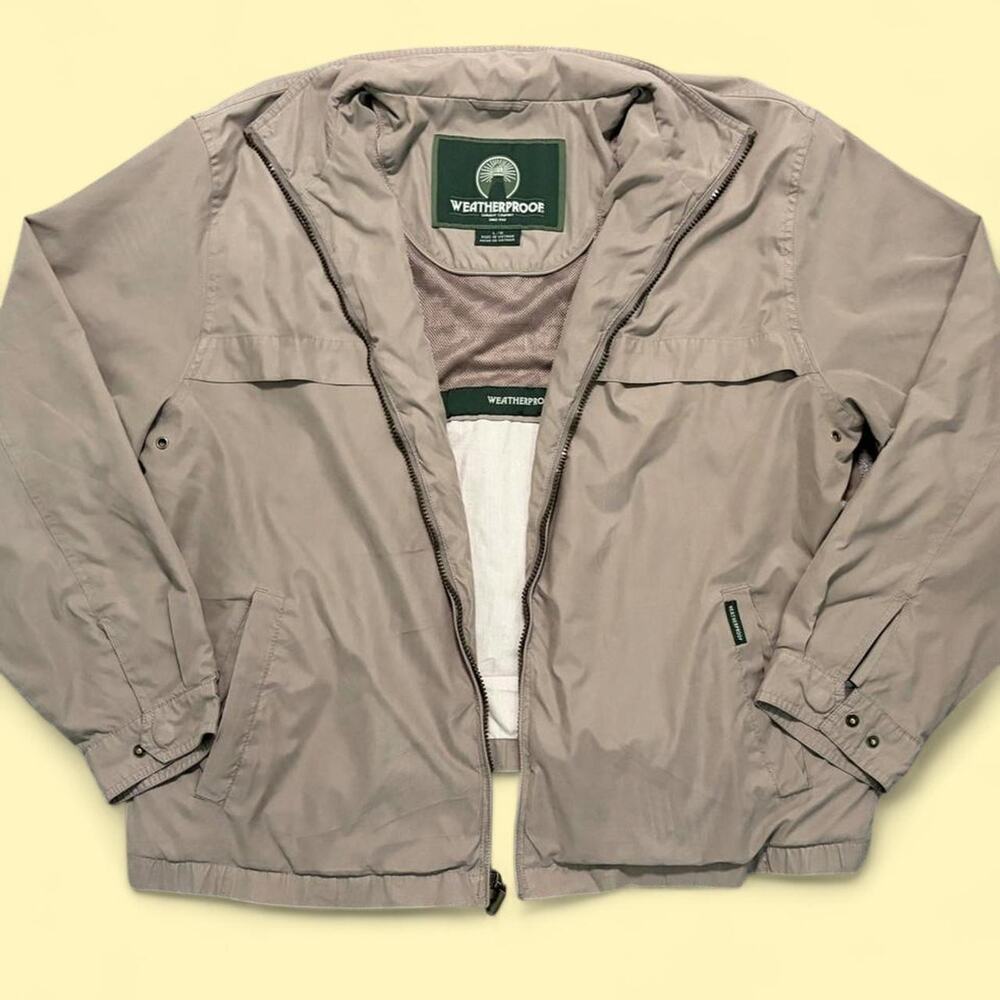 Khaki vintage weatherproof jacket with